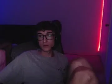18yrboyhot Image 2