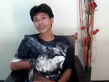 young_liza – webcam model profile photo Image 3