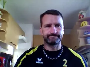 Cutee_Jaan – webcam model profile photo Image 17