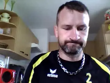 Cutee_Jaan – webcam model profile photo Image 3