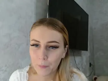 lilian_starfire – webcam model profile photo Image 2