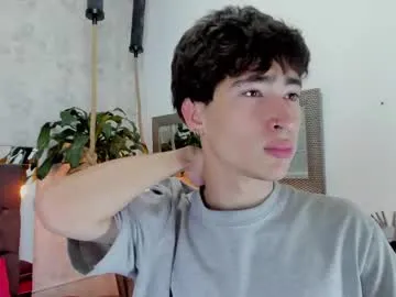 Mary_Lise – webcam model profile photo Image 2