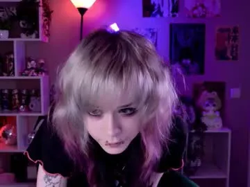 V-Hot-Sweti – webcam model profile photo Image 2