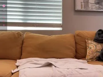 canikissyou_ – webcam model profile photo Image 19