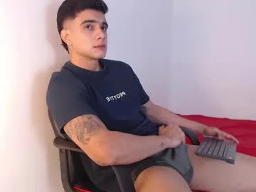 ariadnaz – webcam model profile photo Image 14