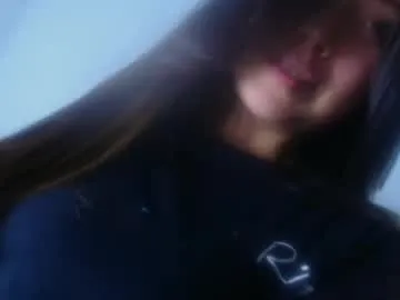 First_loves_sexys – webcam model profile photo Image 19
