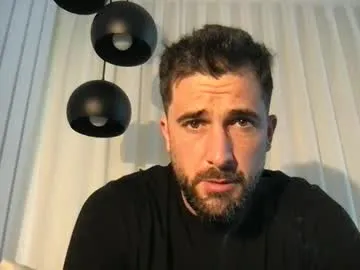 alex877x Image 3