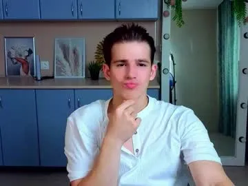 mjolnirinyou – webcam model profile photo Image 11