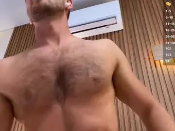 Almmaxxxx – webcam model profile photo Image 12