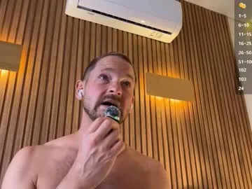 Almmaxxxx – webcam model profile photo Image 16