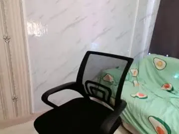 aliceehottie Image 2