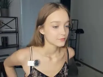 Lusty_Rose01 – webcam model profile photo Image 18