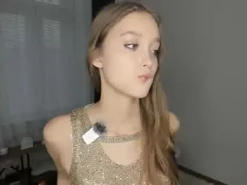 Lusty_Rose01 – webcam model profile photo Image 9