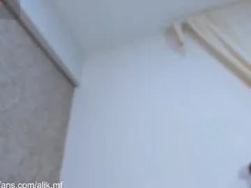 SophiiaStarr – webcam model profile photo Image 12