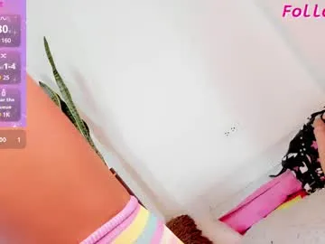 mc-Olivia – webcam model profile photo Image 14