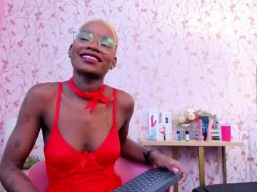 tiphani_walker_ – webcam model profile photo Image 14