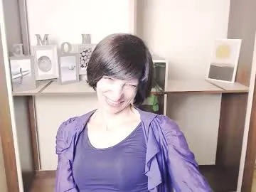 ami_katana – webcam model profile photo Image 11