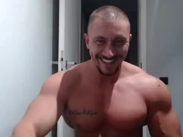 brutal_sex_nympho12 – webcam model profile photo Image 18