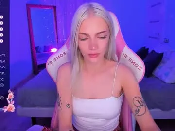 Lusty_Rose01 – webcam model profile photo Image 5