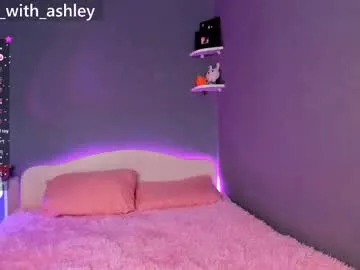 RoyalVibeXO – webcam model profile photo Image 3