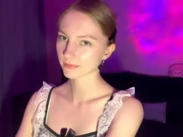 -SweetDi- – webcam model profile photo Image 10