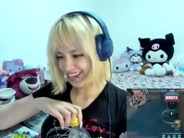 Kiki-vivi – webcam model profile photo Image 13