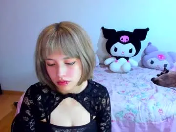 Kiki-vivi – webcam model profile photo Image 2