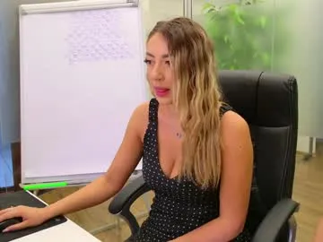 babesgowild Image 3