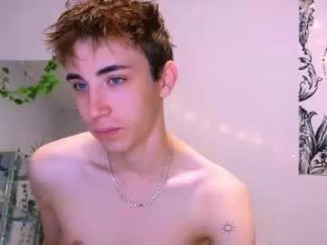 ariadnaz – webcam model profile photo Image 8