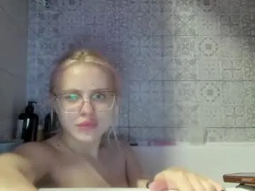Hahaha_ha2 – webcam model profile photo Image 2