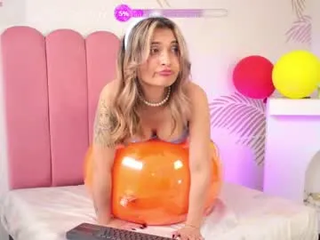 elliebellyy – webcam model profile photo Image 7