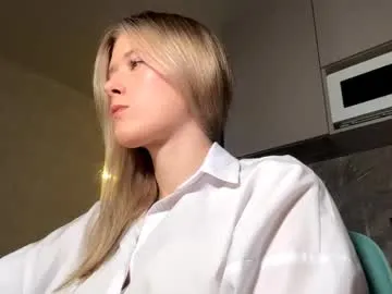 bella_sting Image 7