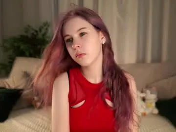 alizae_baby – webcam model profile photo Image 18