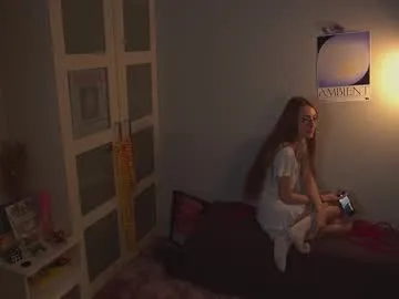 B_Bonya_m – webcam model profile photo Image 8