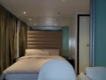 milla_bella – webcam model profile photo Image 16