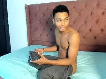 priya_sharma02 – webcam model profile photo Image 12