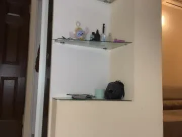 nide_xiaogou – webcam model profile photo Image 19