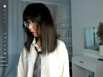 mazymayes – webcam model profile photo Image 11