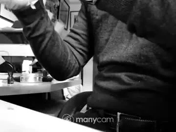 cristiianmartinez – webcam model profile photo Image 15