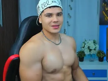 tassiarauj – webcam model profile photo Image 15