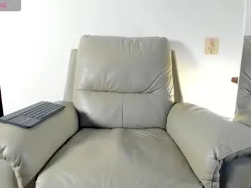 victoria__rossi – webcam model profile photo Image 2