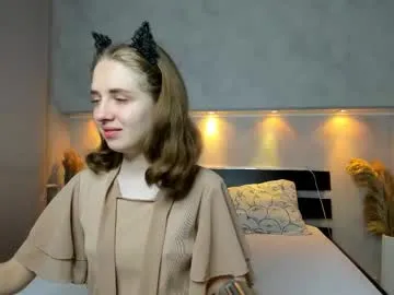 RollDolls – webcam model profile photo Image 13