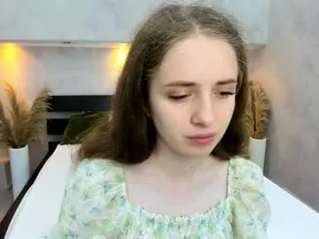 RollDolls – webcam model profile photo Image 4