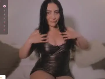 CelynaRoss – webcam model profile photo Image 16