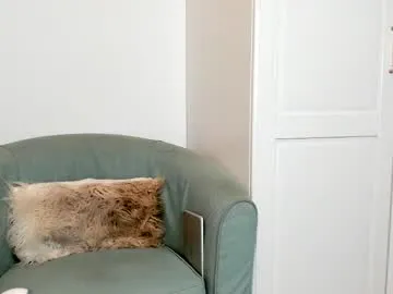 Mia_spicyy – webcam model profile photo Image 10