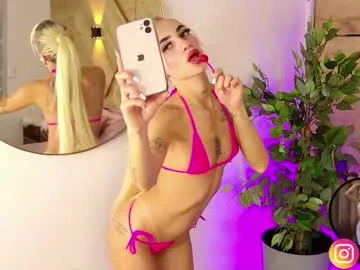 Almmaxxxx – webcam model profile photo Image 12