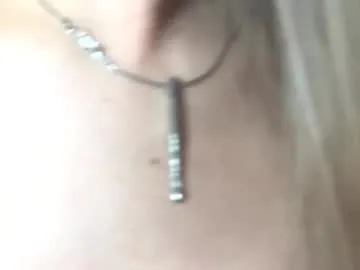 Lucky-xiuxiu – webcam model profile photo Image 9