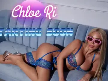 chloe_ri Image 16