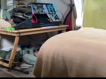 manussa69 – webcam model profile photo Image 4