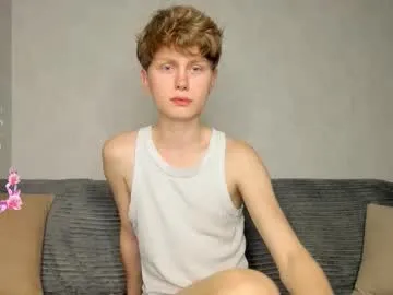 smoking4sex – webcam model profile photo Image 18